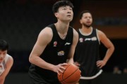竞技宝官方网站-辽宁男篮9分完胜！乌戈拿到2连胜，李晓旭爆发，俞泽辰12分